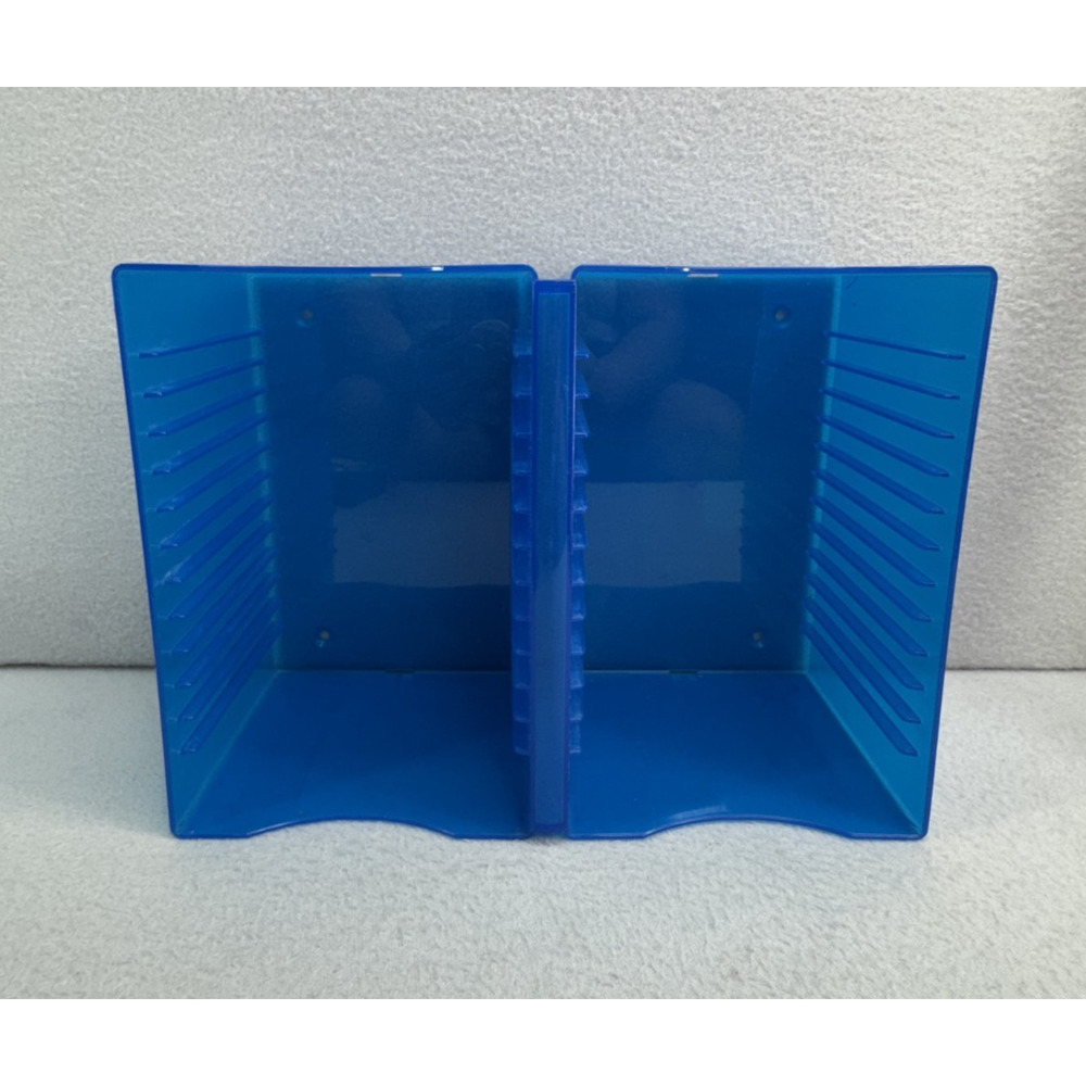 Vtg Blue 30 CD DVD Storage Disc Wall Mountable Holder Rack Atlantic - Picture 5 of 12